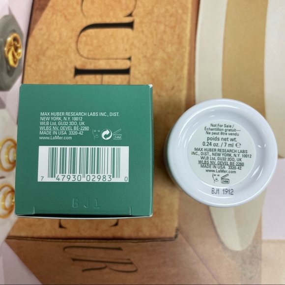 La Mer Crème de la Mer Moisturizer 7ml - Picture 3 of 3